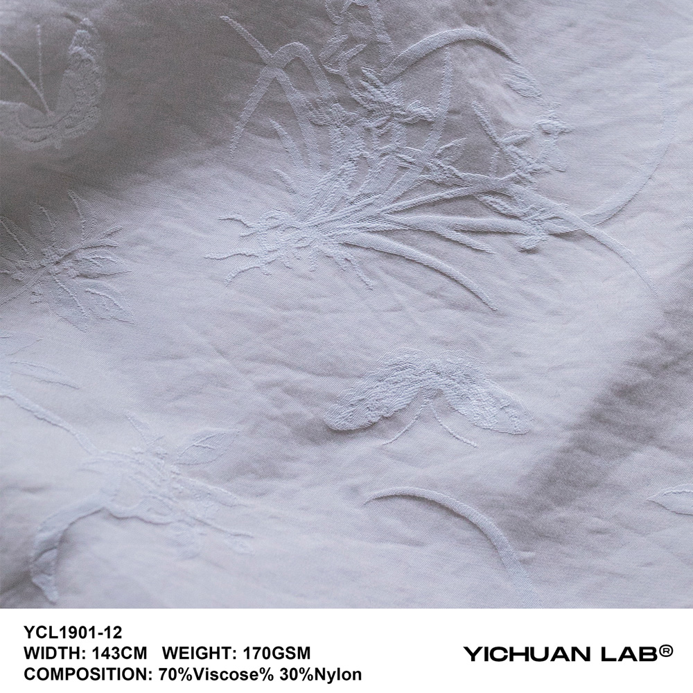 YICHUAN LAB Designer Black Red - Ethnic Fashion Imports 评论和价格